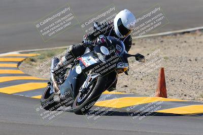 media/Sep-23-2022-Apex Assassins (Fri) [[99f4498db1]]/Trackday 1/Session 2/Turns 9 and 8/